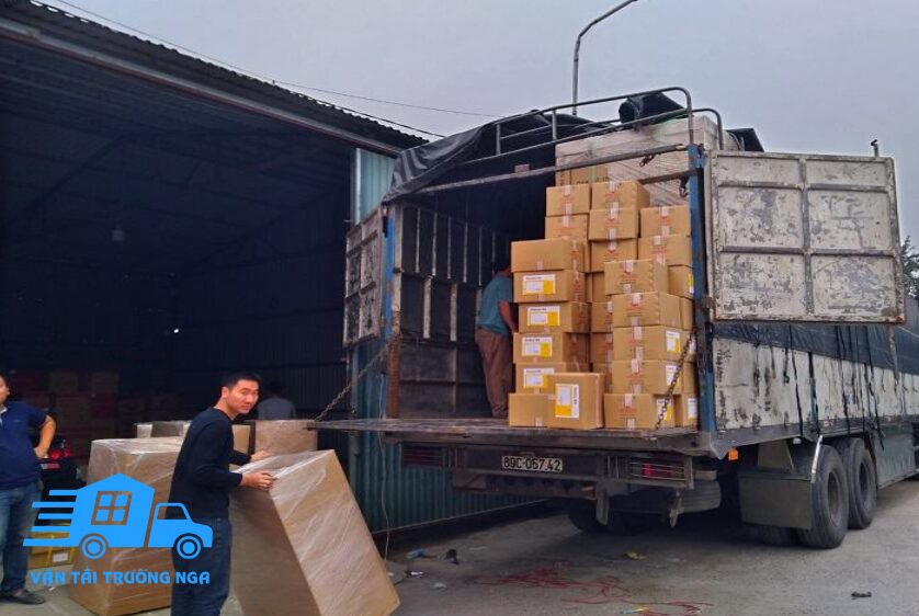 Xếp hàng gửi từ đà nẵng đi lào cai