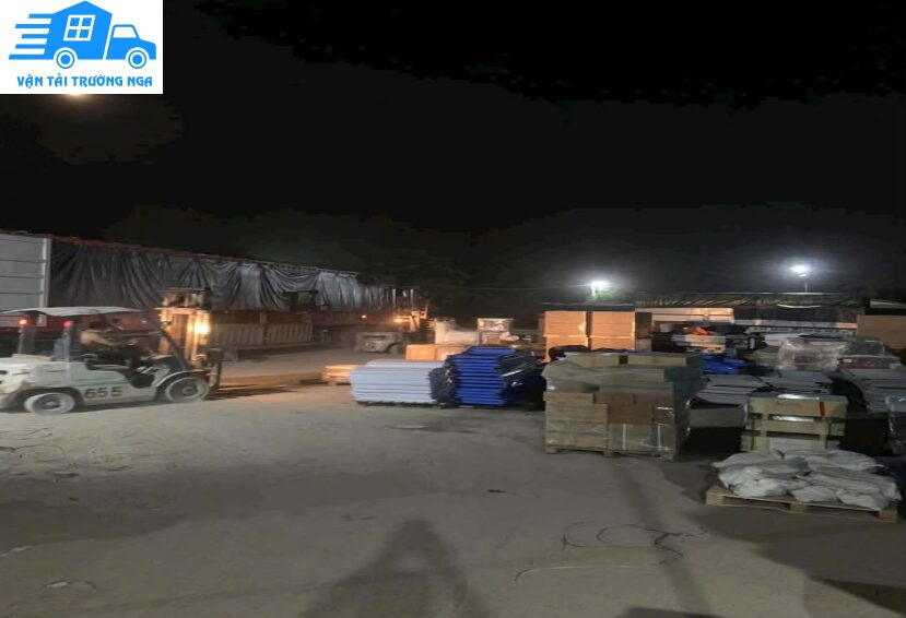Kho bãi tại vận tải trường nga