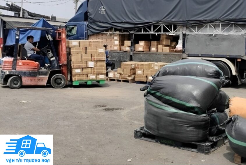 xếp hàng gửi đà nẵng đi thanh hóa tại trường nga