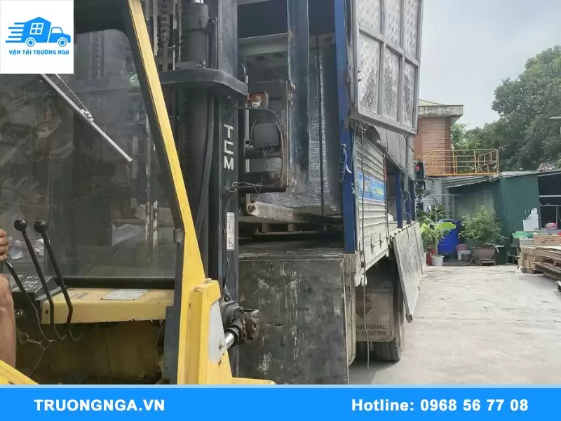 gia cuoc van chuyen hang trung nam