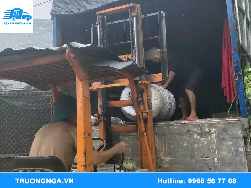 gia cuoc van chuyen hang tu da nang di quang ngai
