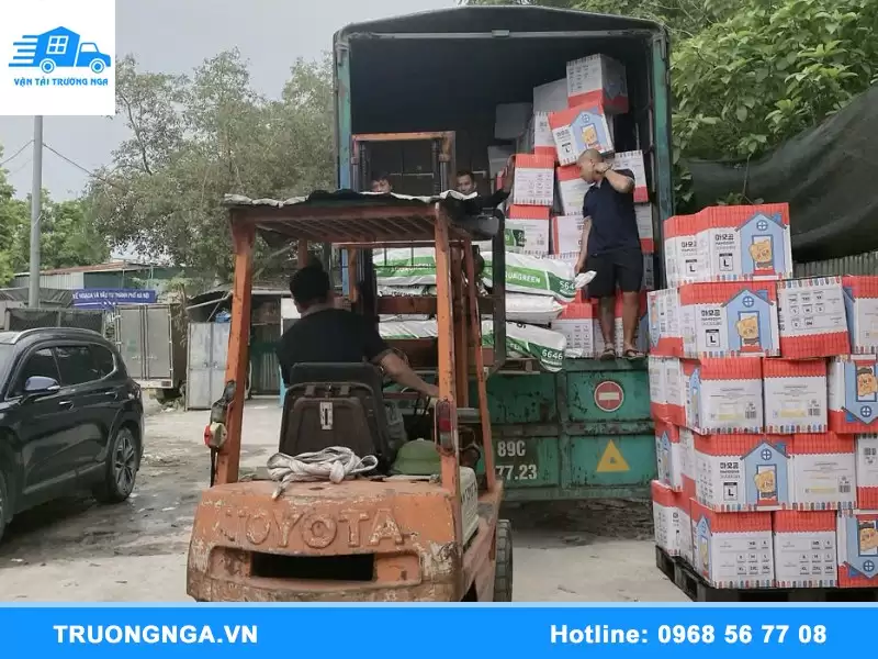 gia cuoc van chuyen hang tu da nang di quang tri