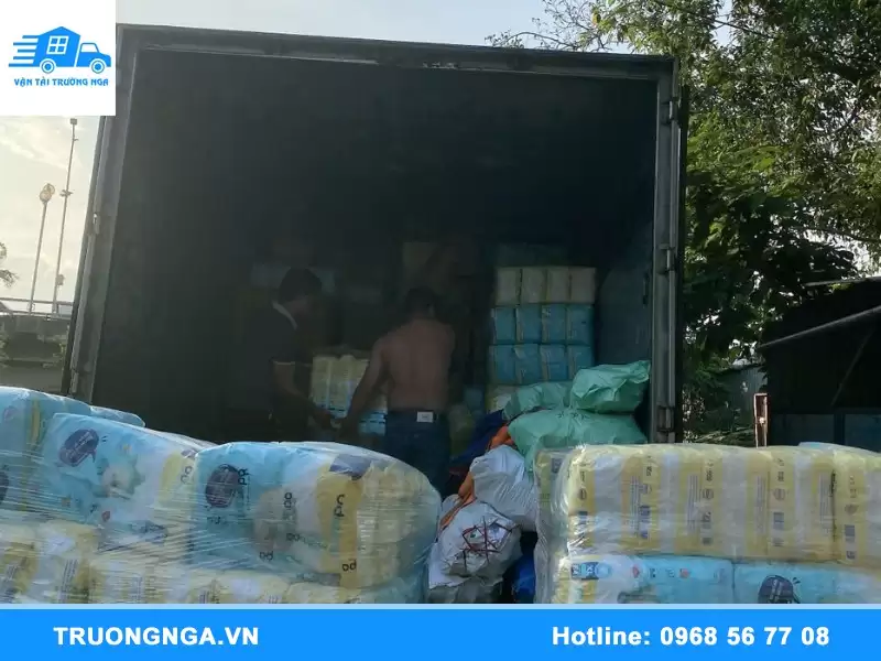 gia cuoc van chuyen hang tu ha noi di quang nam