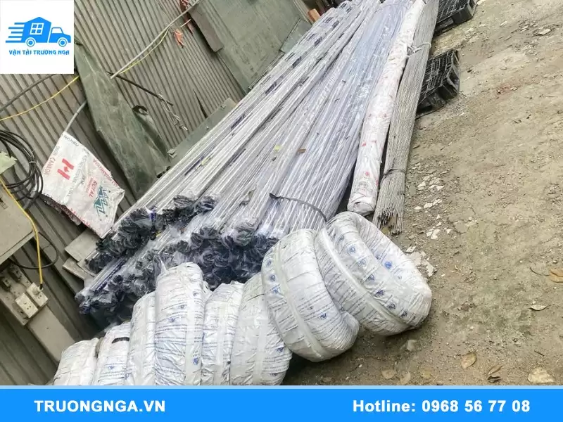 gia cuoc van chuyen hang tu ha noi di quang ngai
