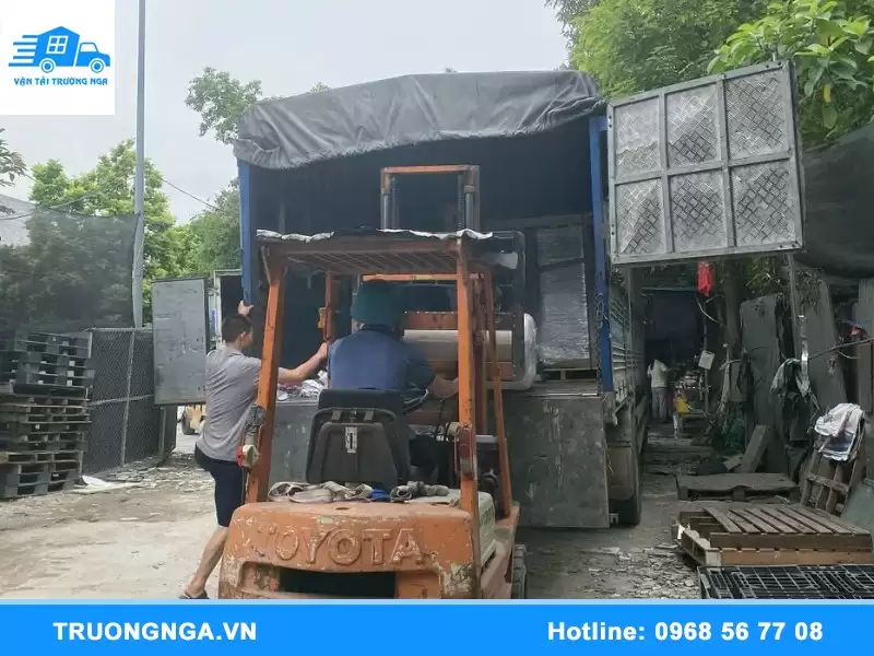 gia cuoc van chuyen hang tu da nang di ninh thuan
